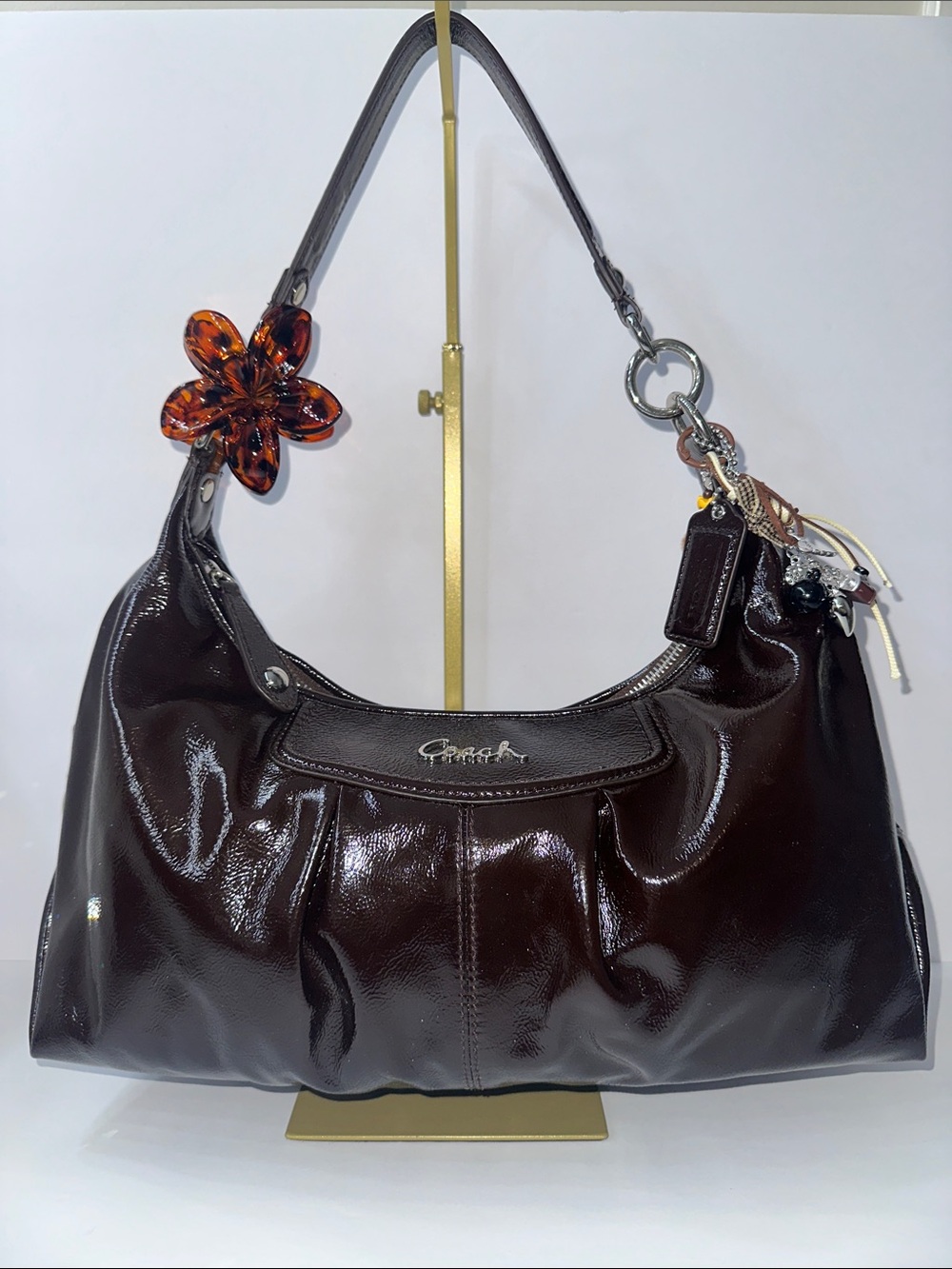 Coach Ashley Dark Brown Patent Leather Hobo đ¤